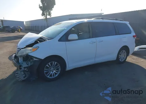 2011 Toyota Sienna Xle V6 из США, поврежденный, VIN 5TDYK3DC7BS010236